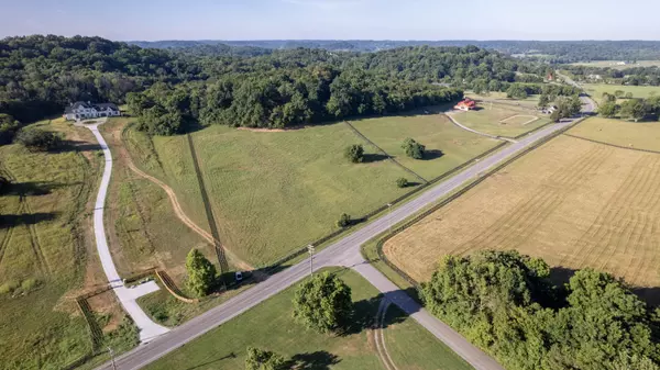 Franklin, TN 37064,3076 Carters Creek Pk