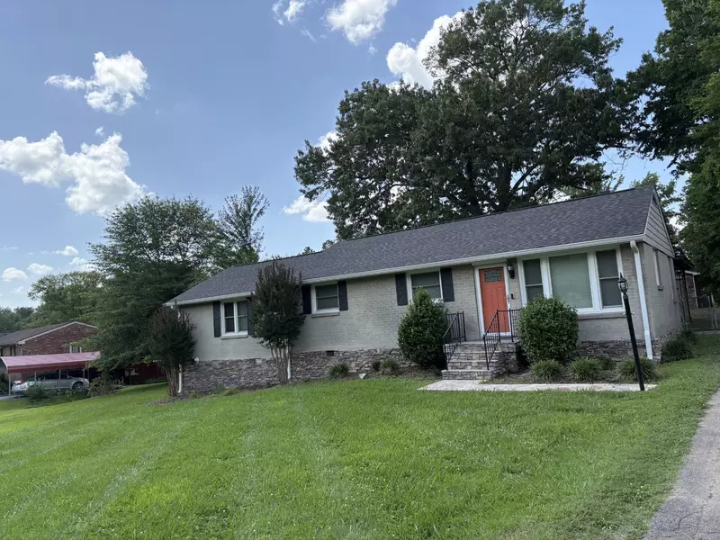 310 Lynwood Cir, Springfield, TN 37172