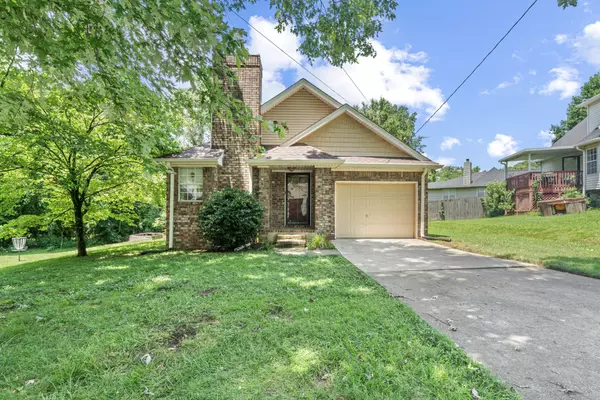 704 Cobblestone Ct, Old Hickory, TN 37138