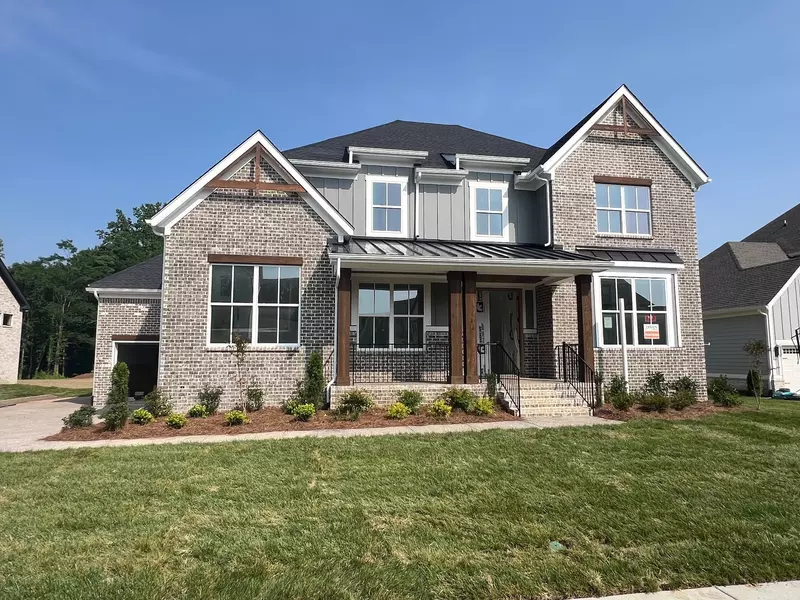 3364 Sarah Bee Ln, Thompsons Station, TN 37179