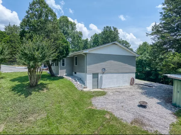 Sparta, TN 38583,346 Luna Ln