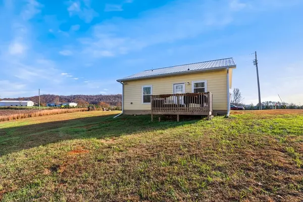 Quebeck, TN 38579,1190 Horton Rd