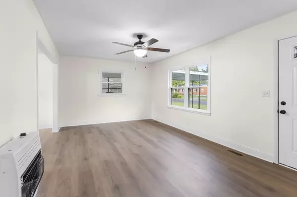 Lawrenceburg, TN 38464,222 Jackson St