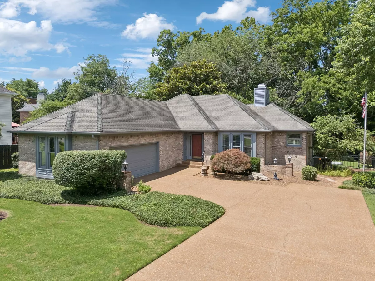 Franklin, TN 37067,3017 Liberty Hills Dr