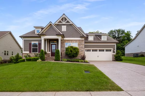 6926 Wellsford Ln, College Grove, TN 37046