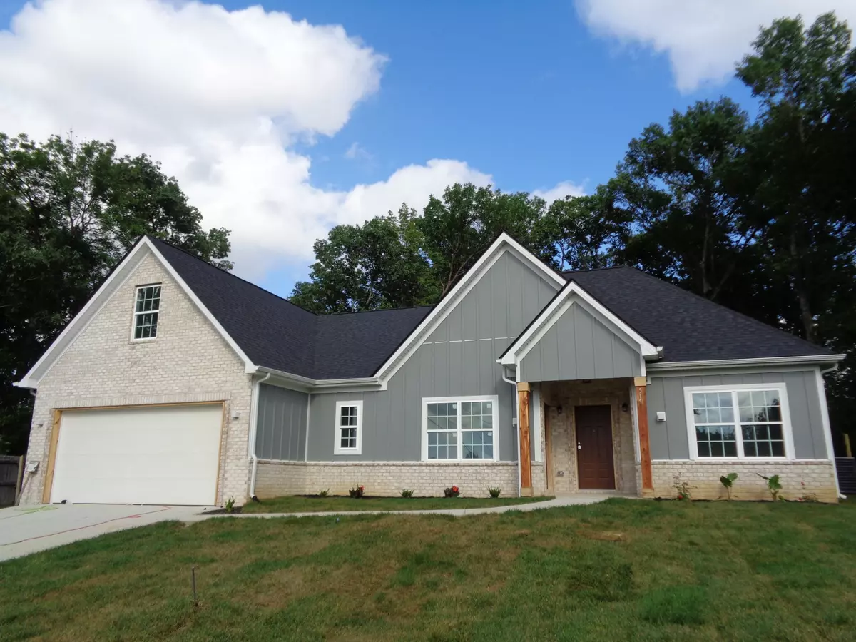 Antioch, TN 37013,517 Oak Timber Pl