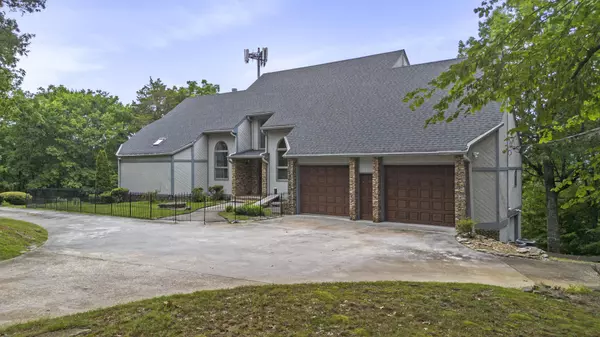 Hixson, TN 37343,6639 Fairview Road