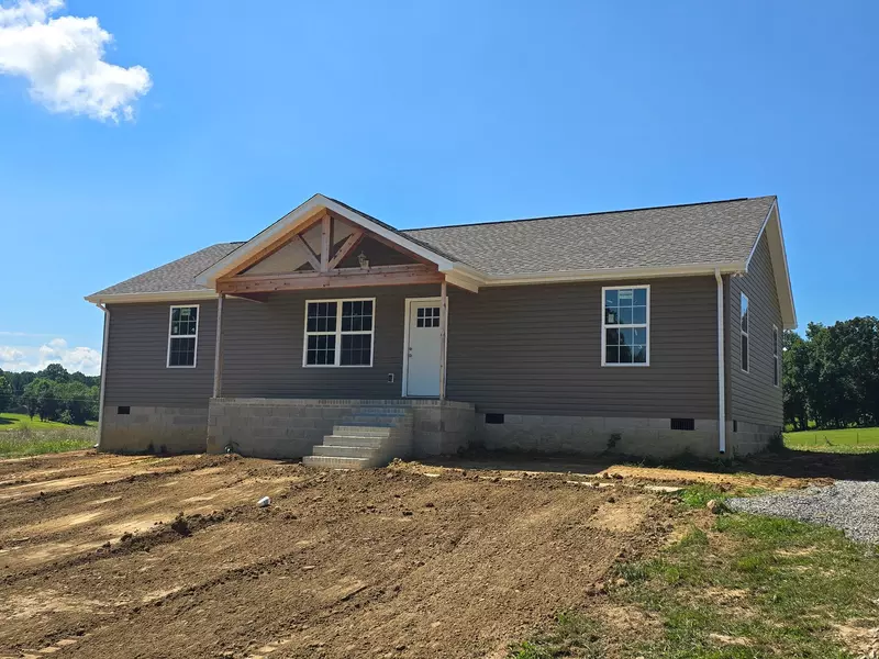 1190 Hutchins Rd, Mcminnville, TN 37110