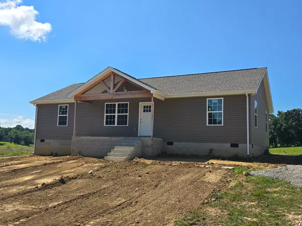 1190 Hutchins Rd, Mcminnville, TN 37110