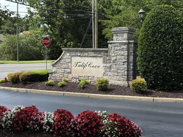 Hermitage, TN 37076,735 Tulip Grove Rd #205