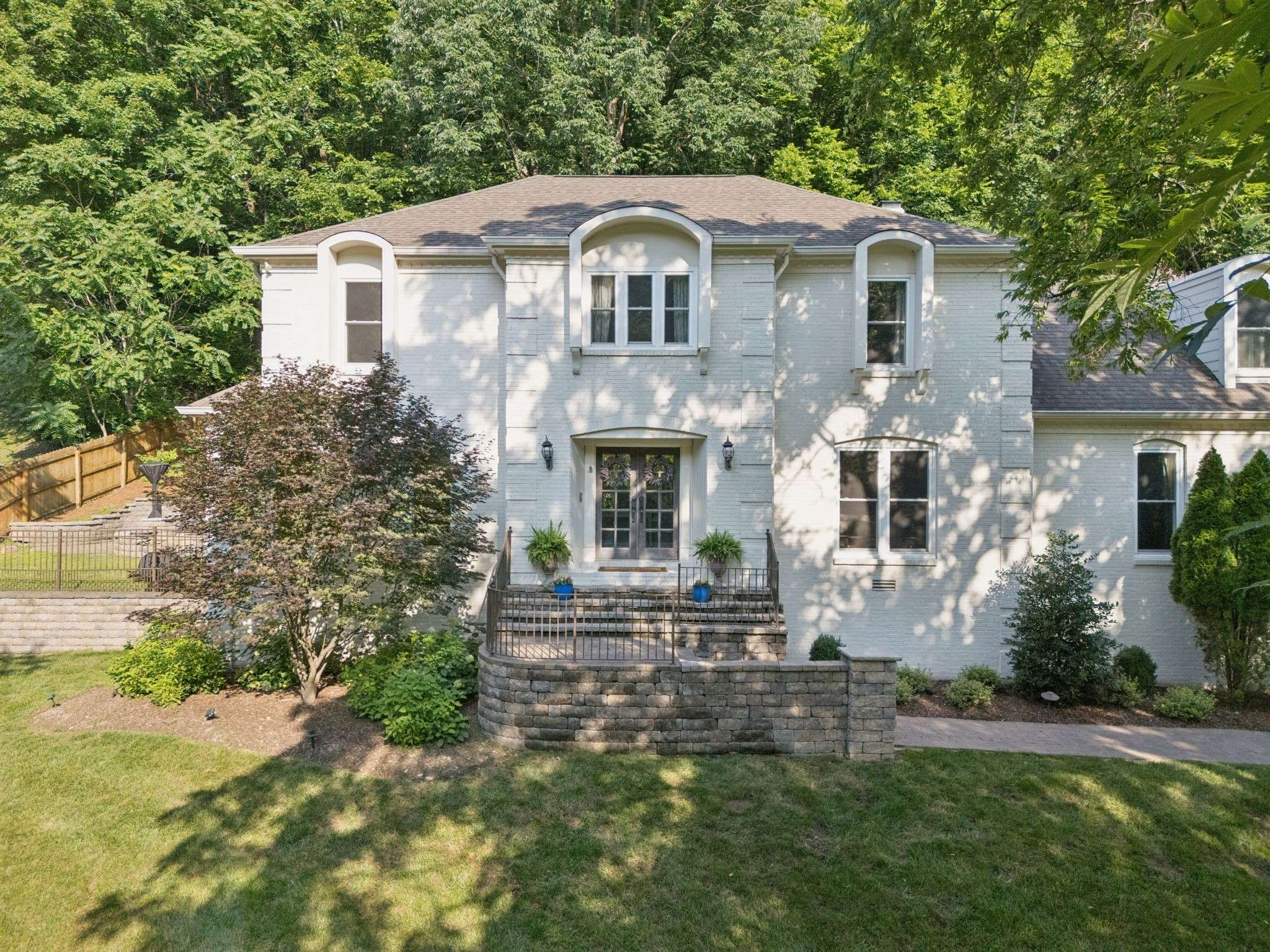 5547 Hillview Dr, Brentwood, TN 37027