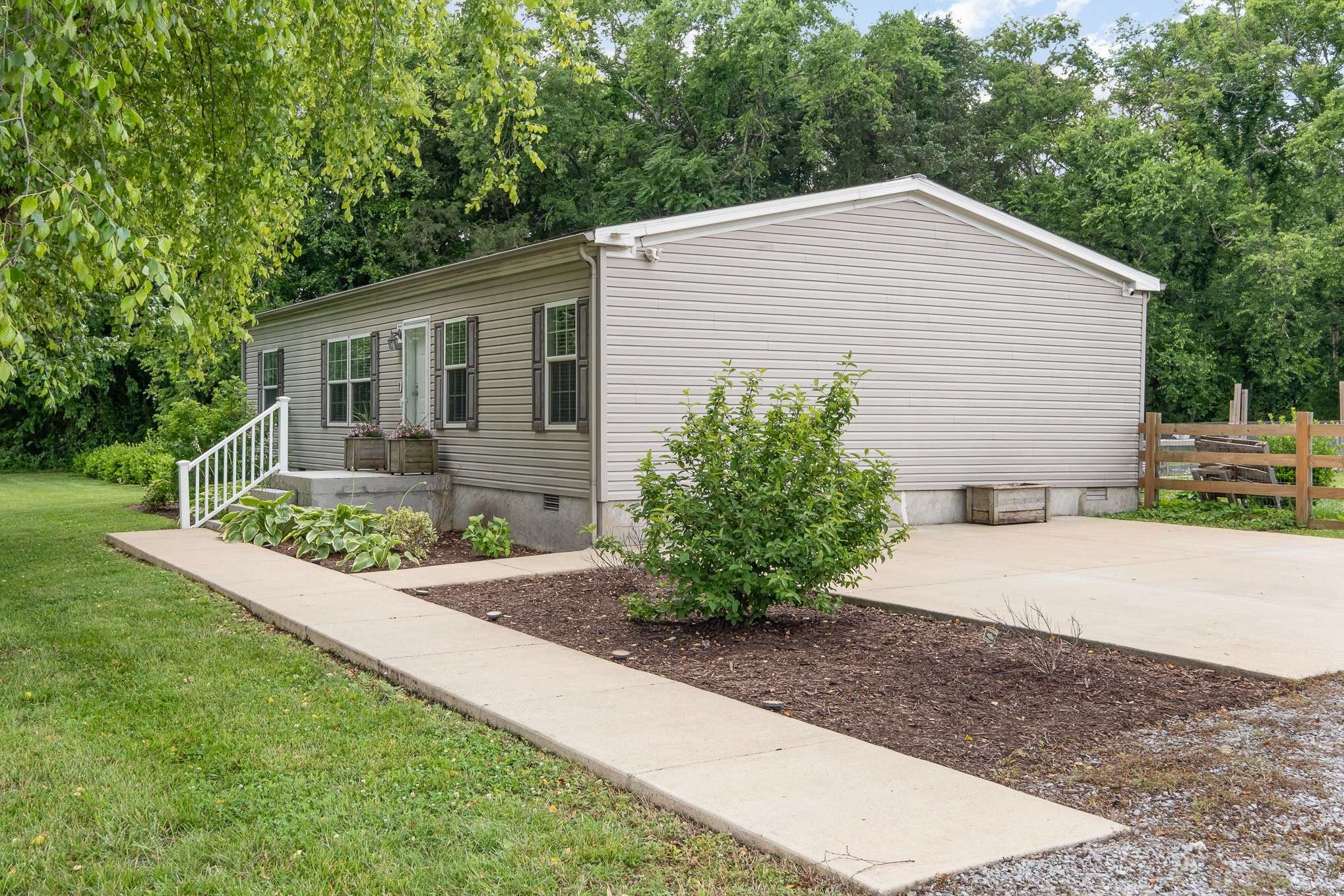 Rockvale, TN 37153,1150 Kingwood Ln