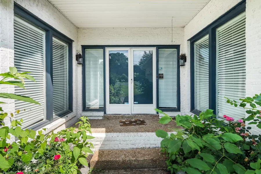 4052 Port Cleburne Ln, Hermitage, TN 37076