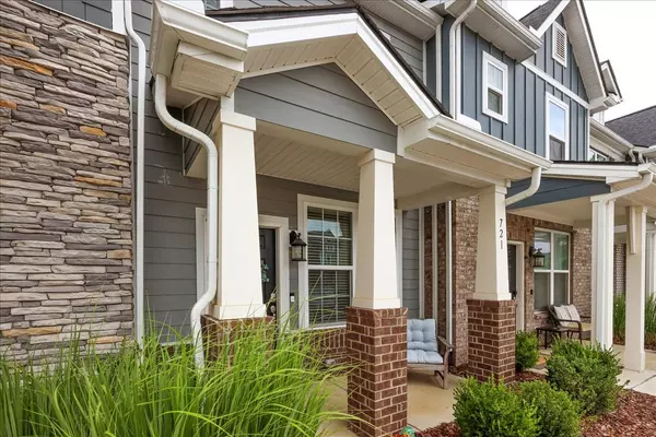 Nashville, TN 37209,615 Old Hickory Blvd #721