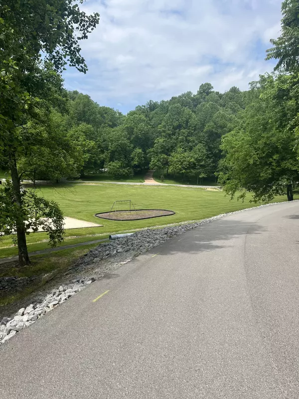 Lancaster, TN 38569,0 Habor Dr