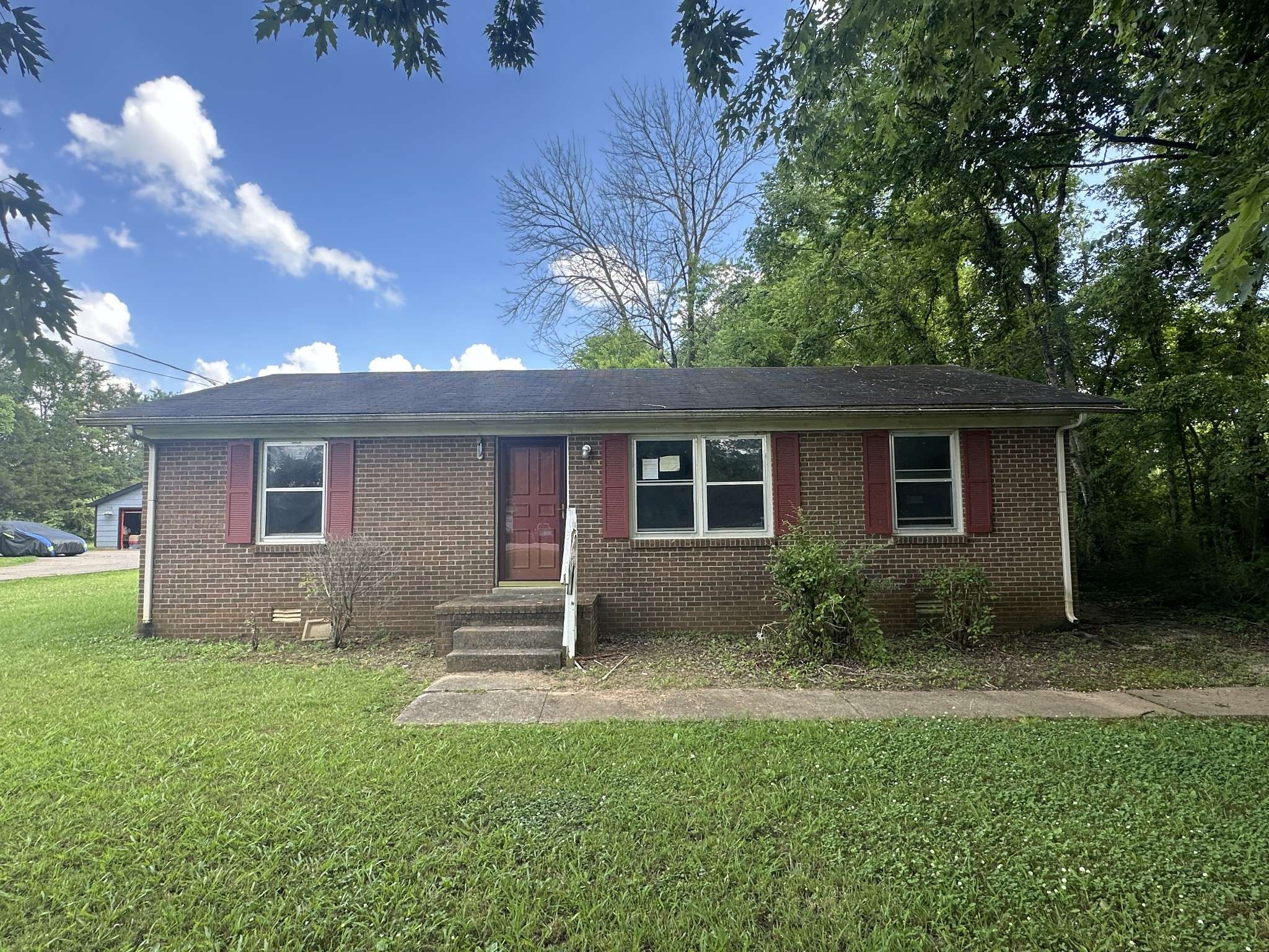 2506 Halls Hill Pike, Murfreesboro, TN 37130
