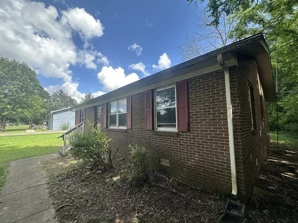 Murfreesboro, TN 37130,2506 Halls Hill Pike