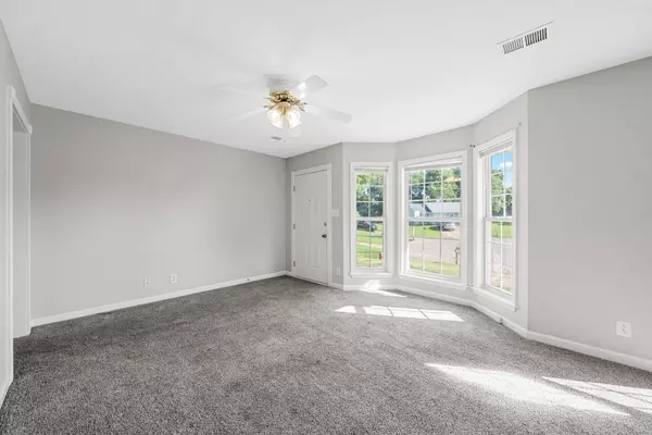 Oak Grove, KY 42262,1066 Shadow Ridge Avenue