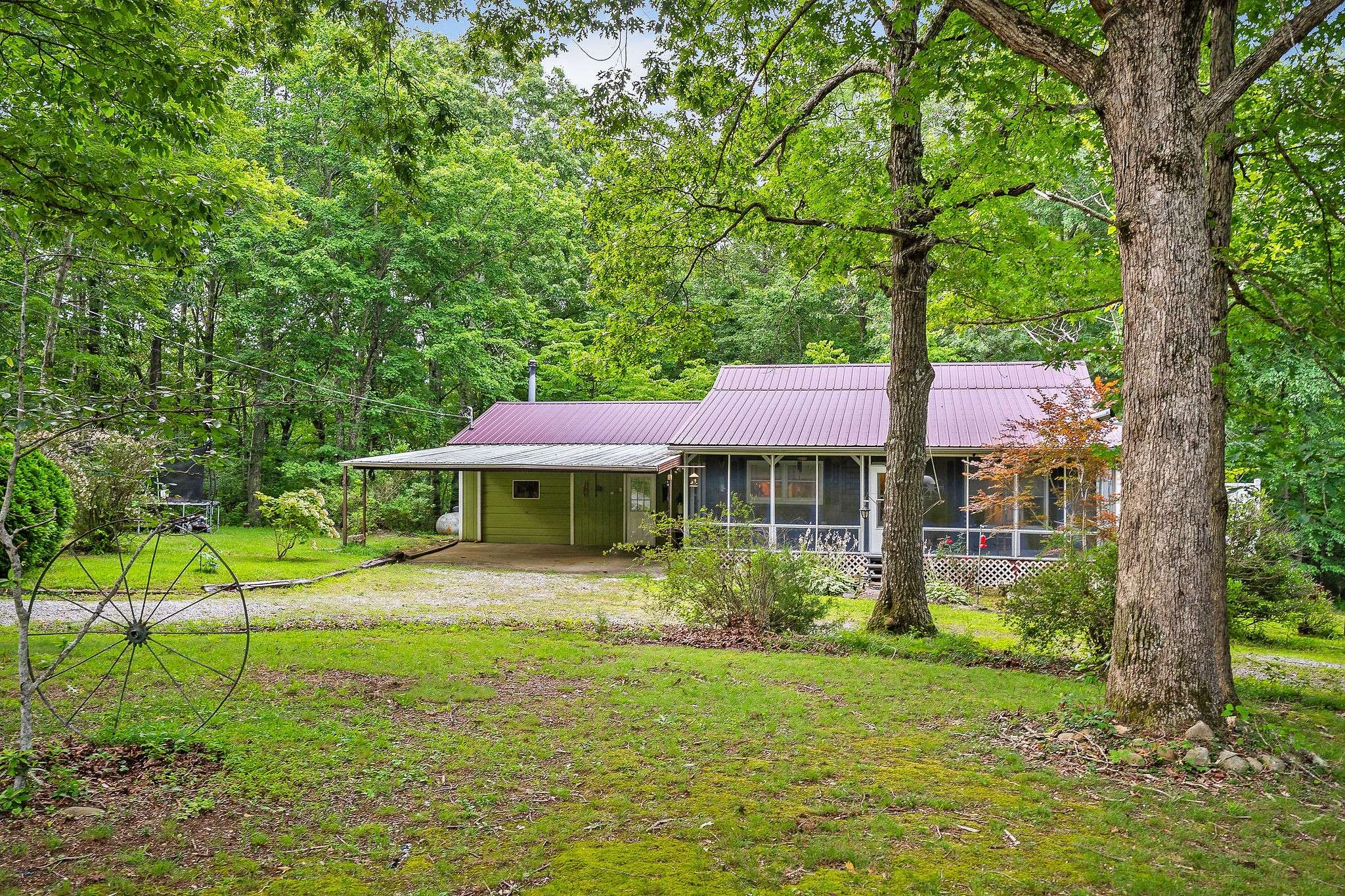 1294 Long Mountain Rd, Mcminnville, TN 37110