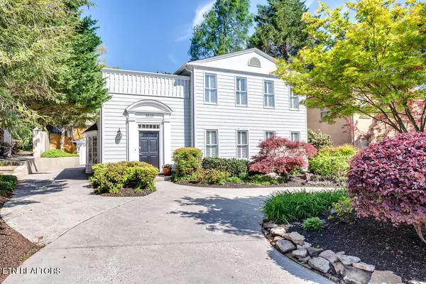 3835 SW Keowee Ave, Knoxville, TN 37919