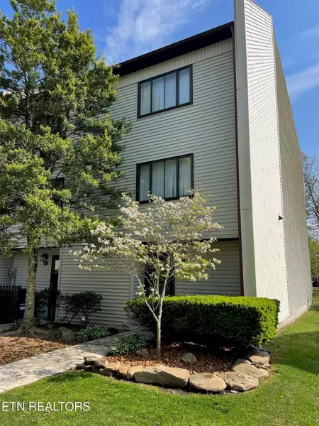 58 Wilshire Heights Dr #58, Crossville, TN 38558