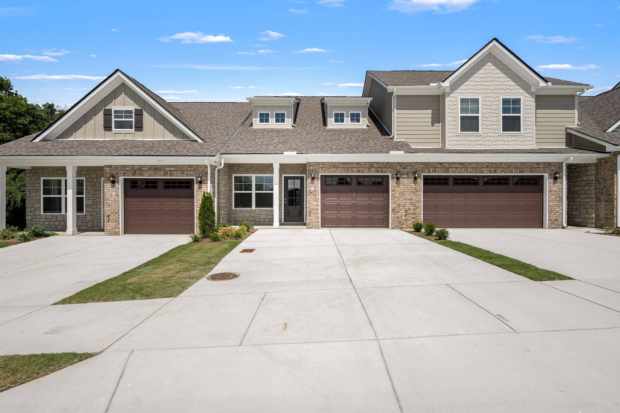 Shelbyville, TN 37160,967 Horse Mountain Rd #8B