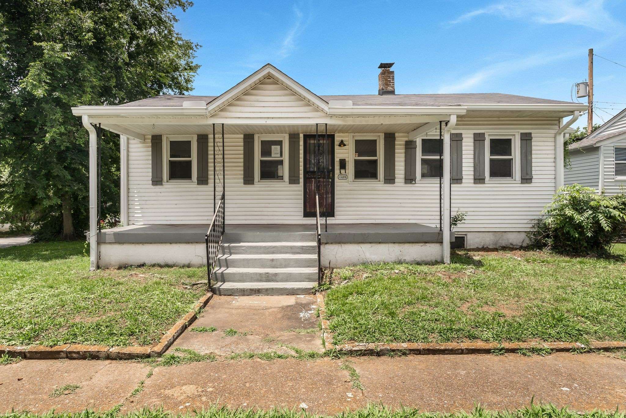 1410 Debow St, Old Hickory, TN 37138