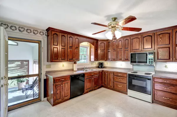 Westmoreland, TN 37186,1122 Fairfield Rd