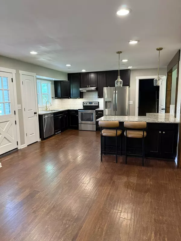 Hendersonville, TN 37075,149 Neverbreak Dr