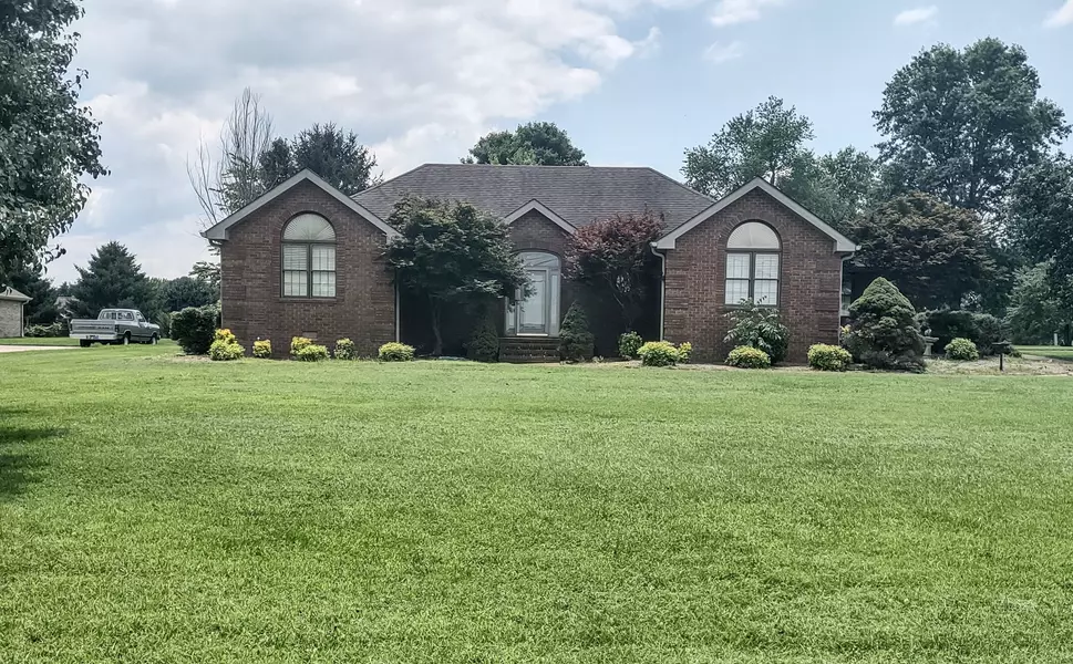 1000 Nina Dr, Springfield, TN 37172