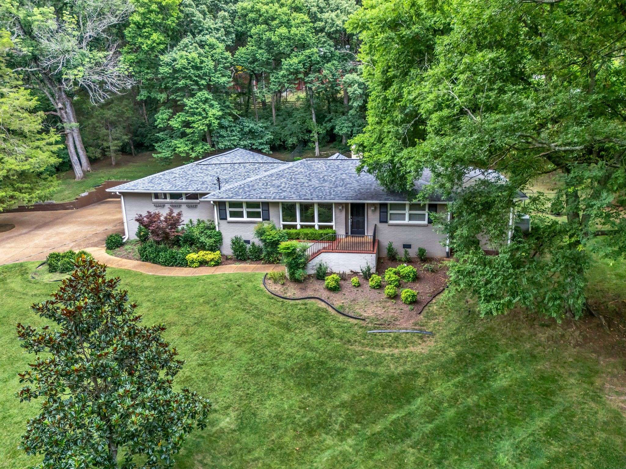 Nashville, TN 37215,1314 Burton Valley Rd