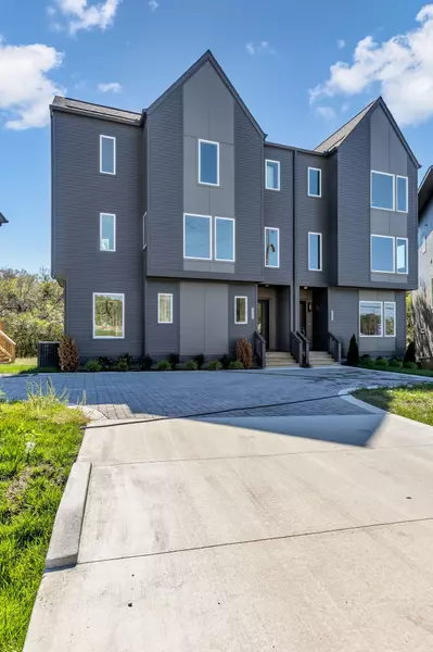 2920 Stokers Ln, Nashville, TN 37218