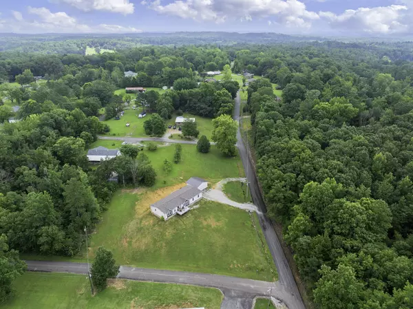 Parsons, TN 38363,195 Glen Rich Dr