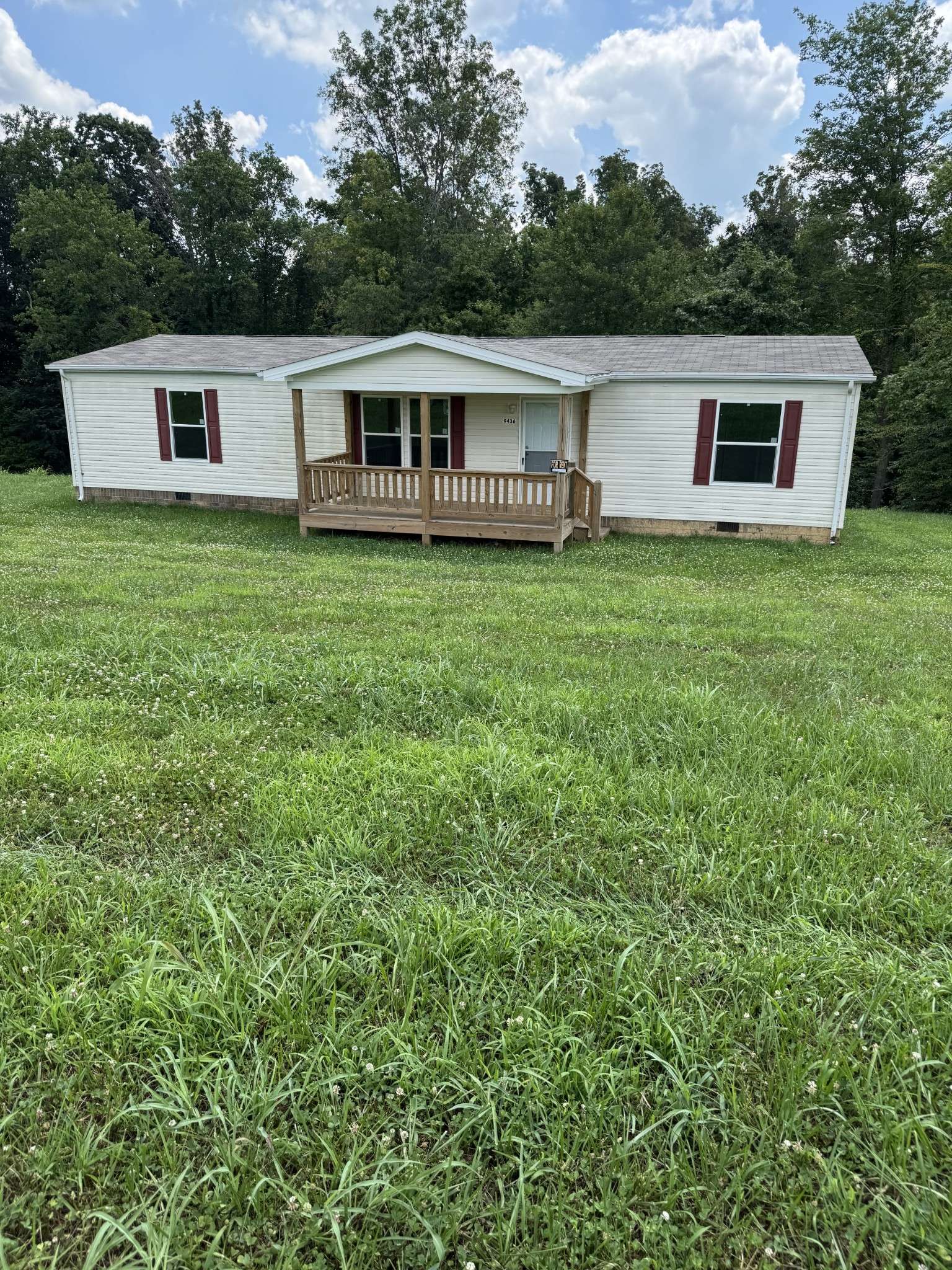 9436 Sunrise Road, Red Boiling Springs, TN 37150