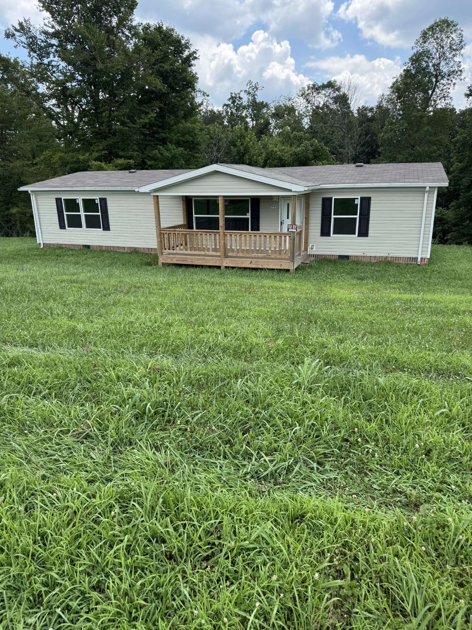 Red Boiling Springs, TN 37150,9410 Sunrise Road