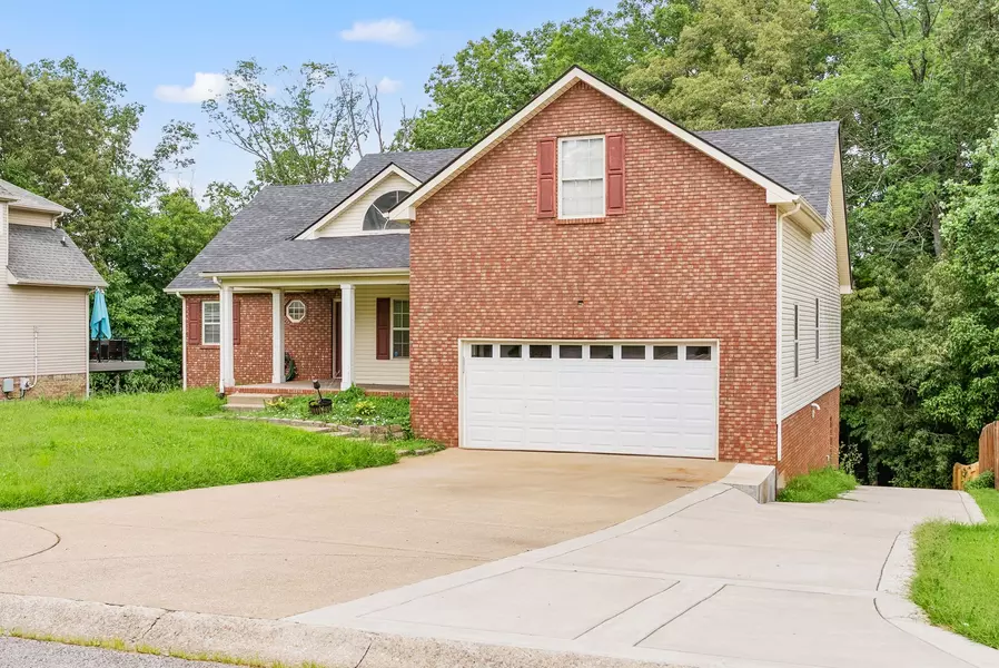 3158 Whitetail Dr, Clarksville, TN 37043