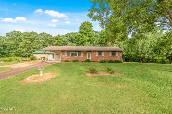 Maryville, TN 37801,1643 Calderwood Hwy