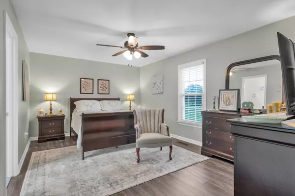 Columbia, TN 38401,706 Running Deer Dr