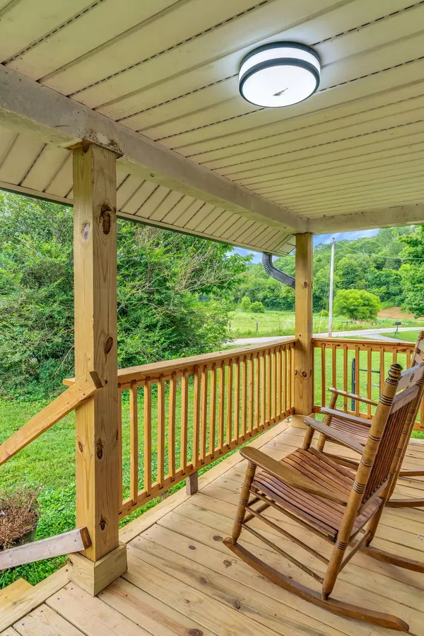 Lafayette, TN 37083,2750 Clampit Hollow Rd