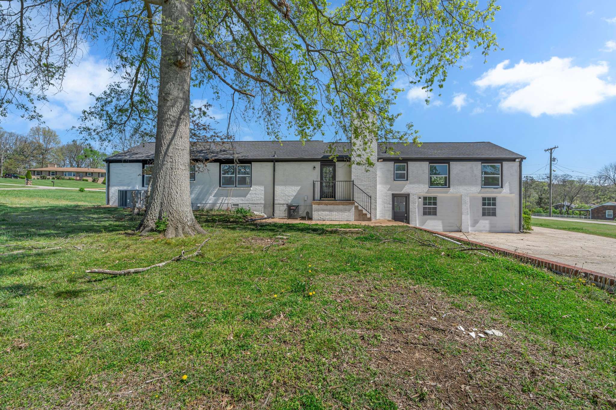 Madison, TN 37115,403 Kemper Dr #N