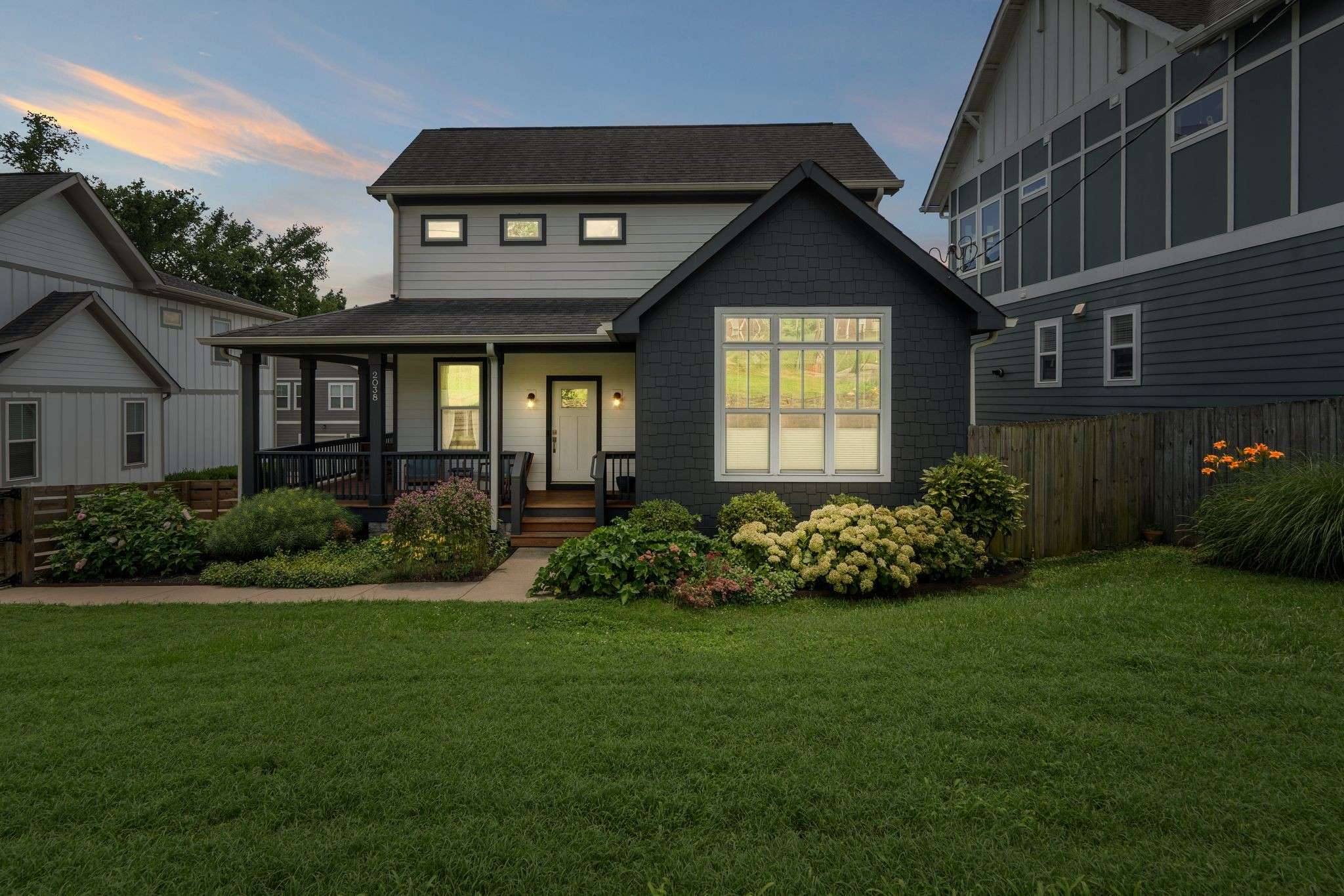 2038 Straightway Ave, Nashville, TN 37206