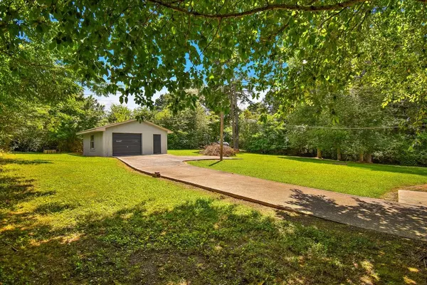 Leoma, TN 38468,19 Horseshoe Bend Rd