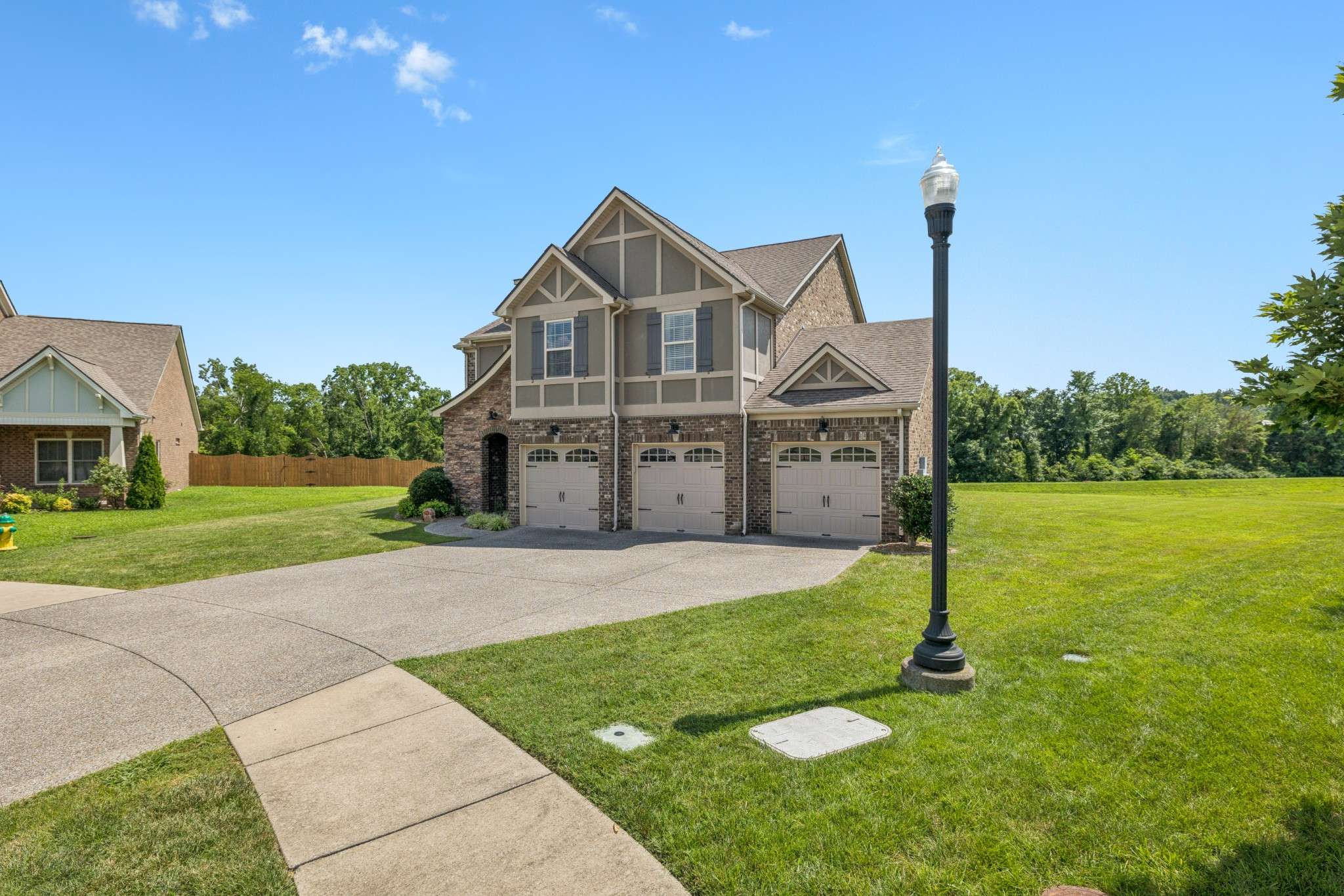 Lebanon, TN 37090,993 Waterstone Dr