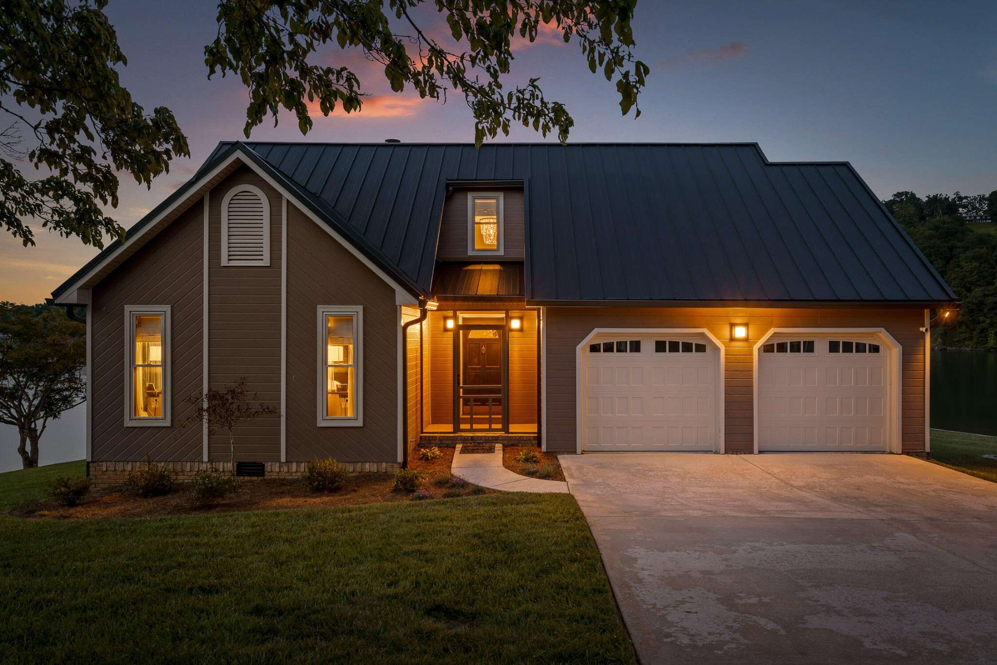 272 Russell Avenue, Spring City, TN 37381