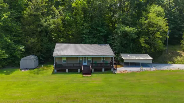 6866 Cuba Landing Rd, Waverly, TN 37185