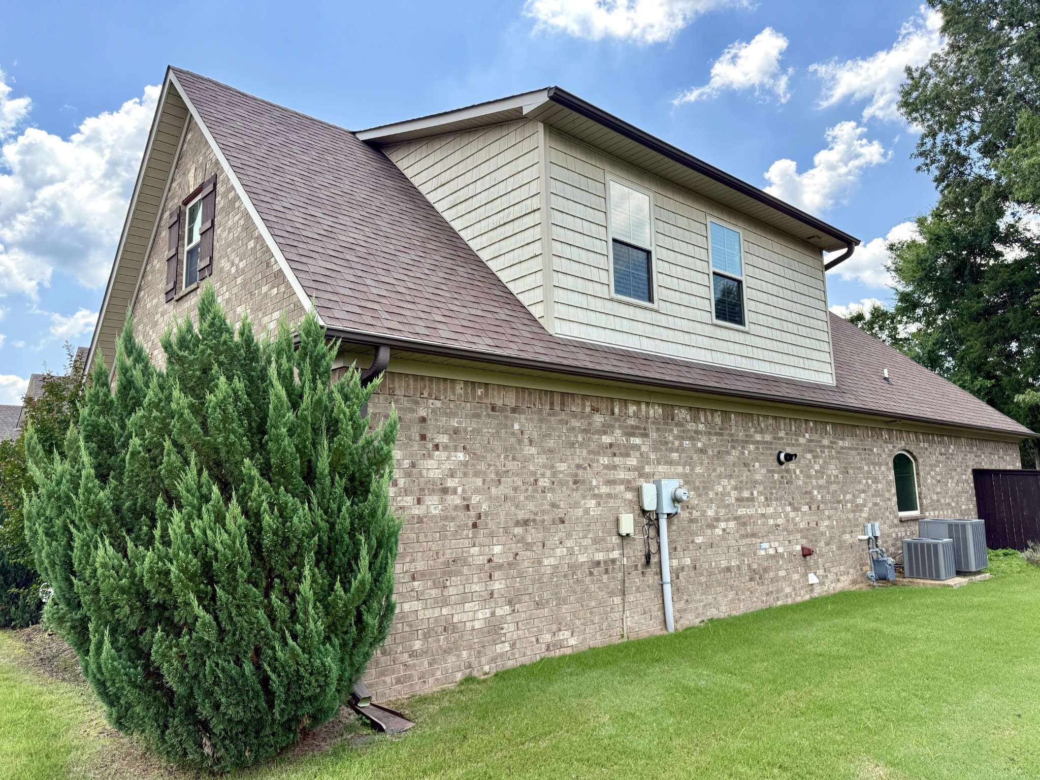 Jackson, TN 38305,105 Flagstone Dr
