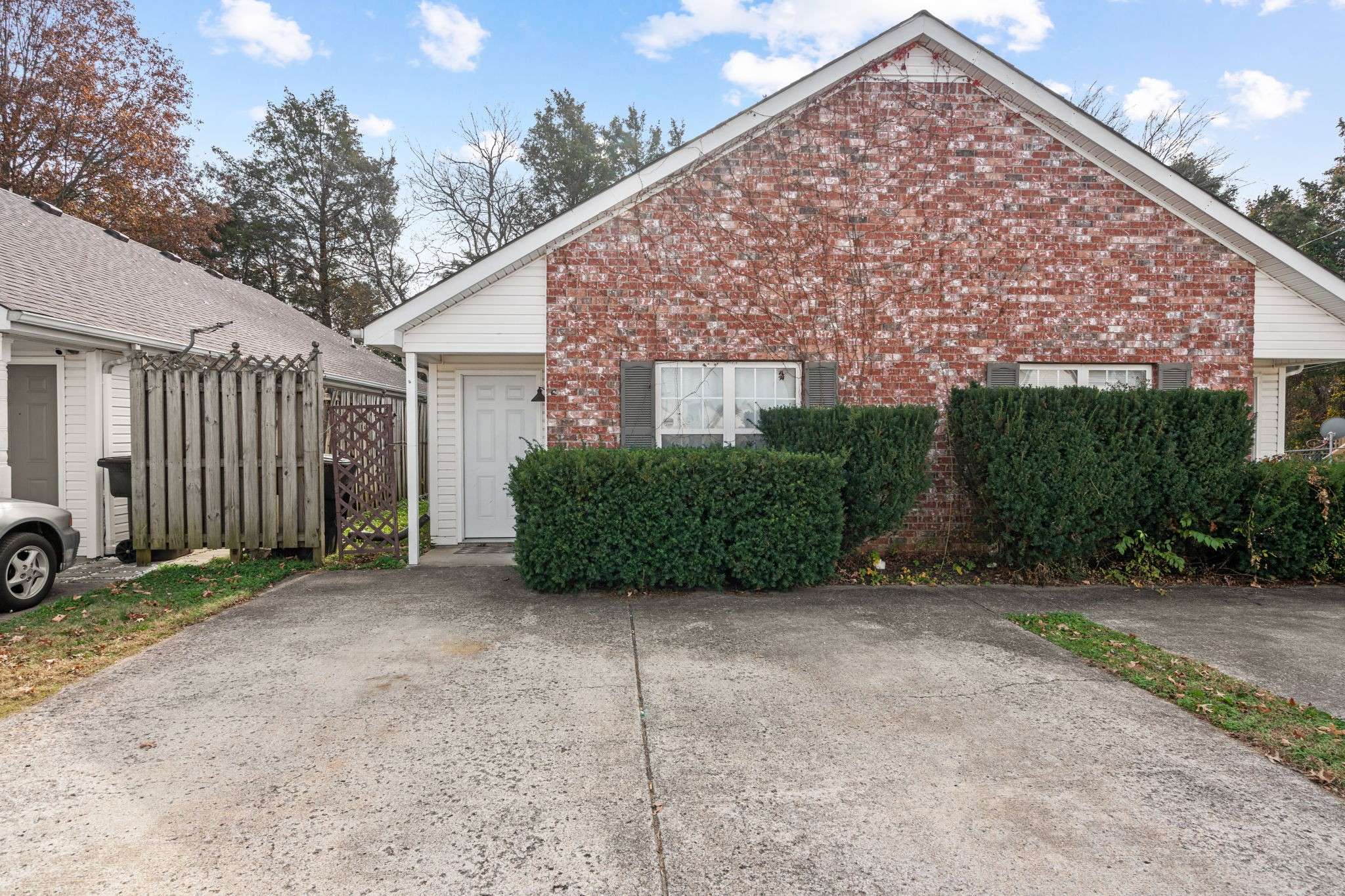 Murfreesboro, TN 37130,1576 Chariot Dr