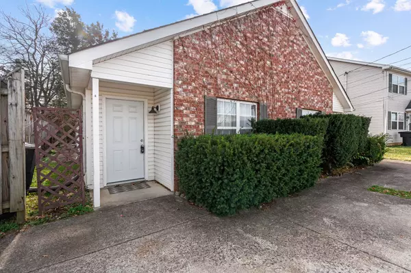 Murfreesboro, TN 37130,1576 Chariot Dr