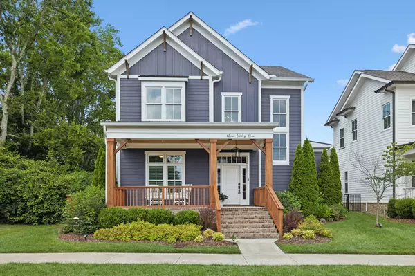 931 Dauphine St, Nashville, TN 37221