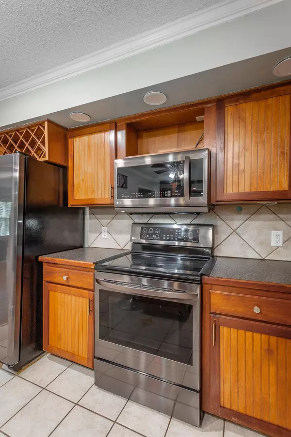 Hixson, TN 37343,7429 Irongate Drive